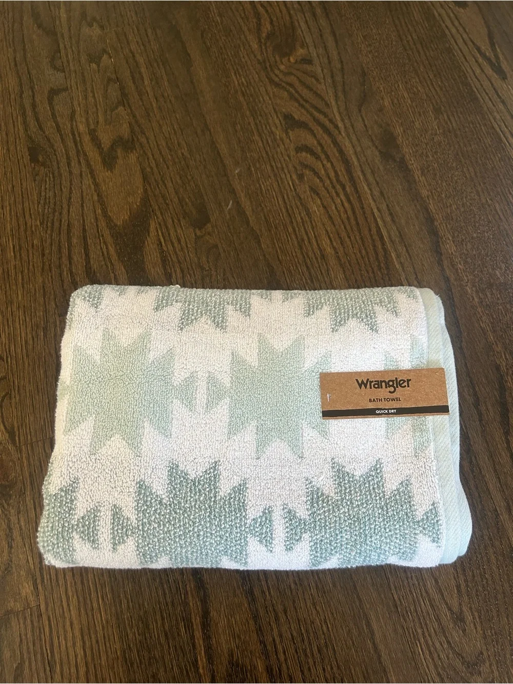 Wrangler Mint Green & White Aztec Pattern Bath Towel